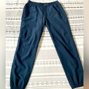 Lululemon men’s tech pants - Large (waist 34). Like new! Navy blue.